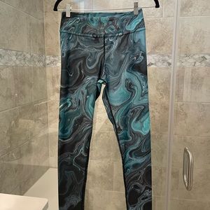 Teal and black leggings.